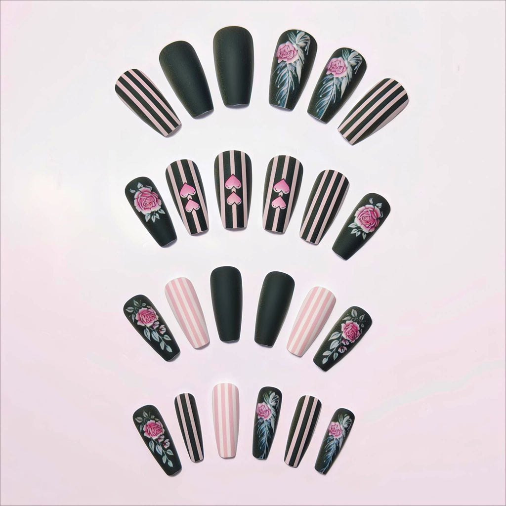 Siopsrl | Artificial nails with romantic roses and heart designs Siopsrl