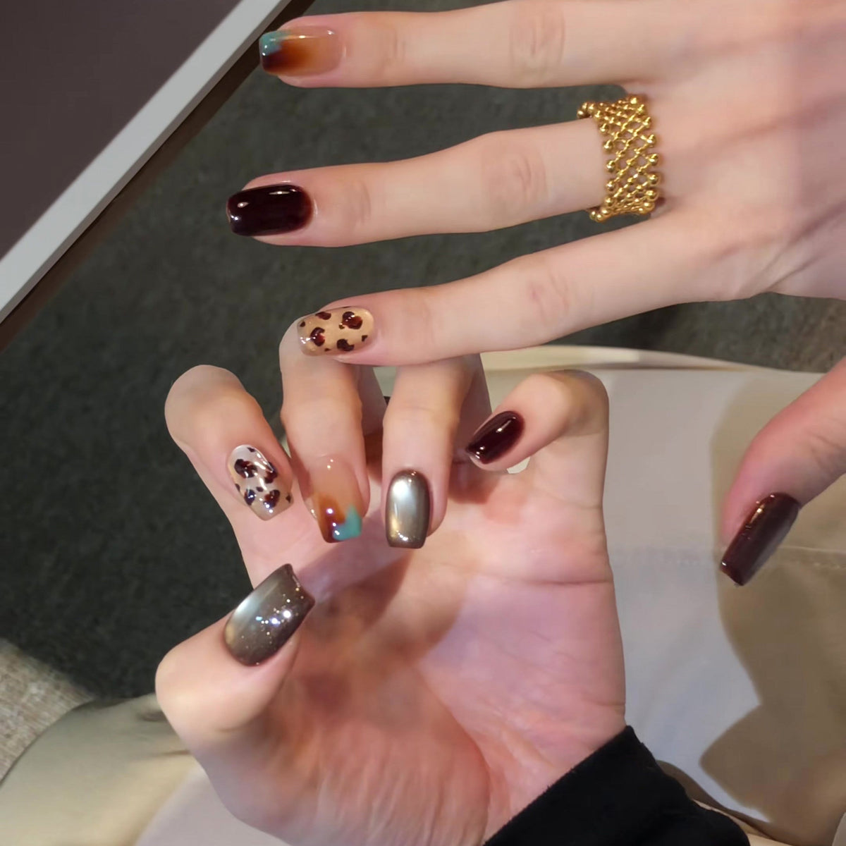 Siopsrl | Artistic Press-On Nail Design Siopsrl