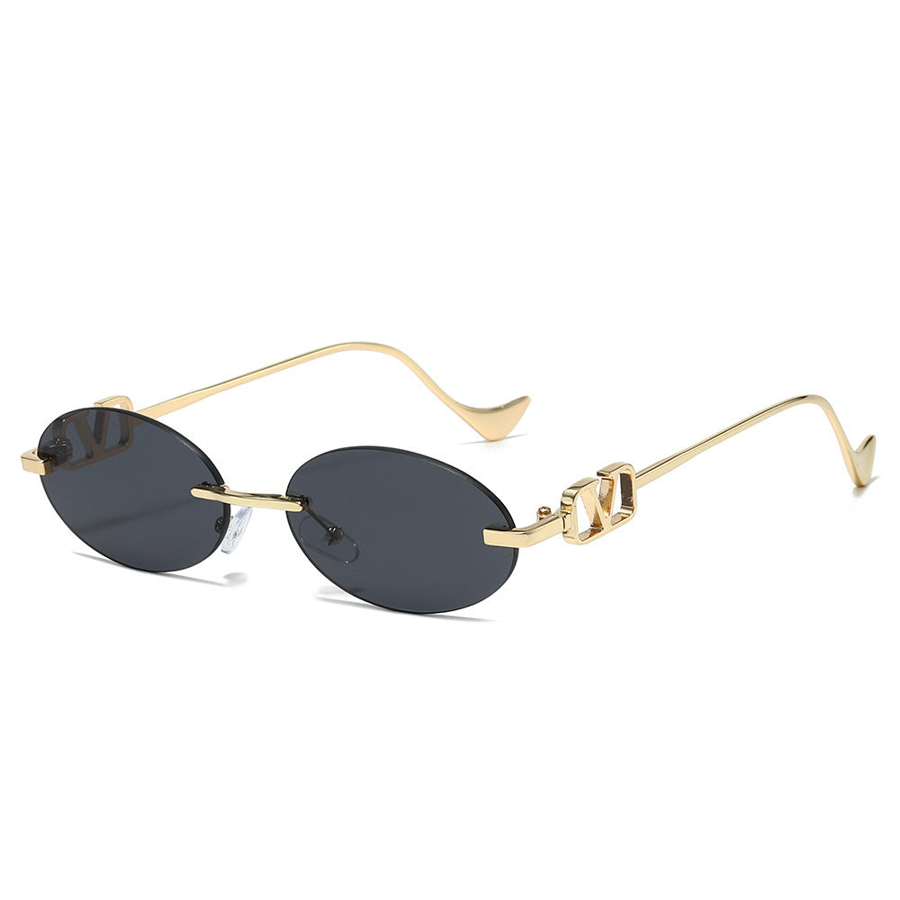 Siopsrl | Stylish Oval Frame Sunglasses with Decorative Accents Siopsrl