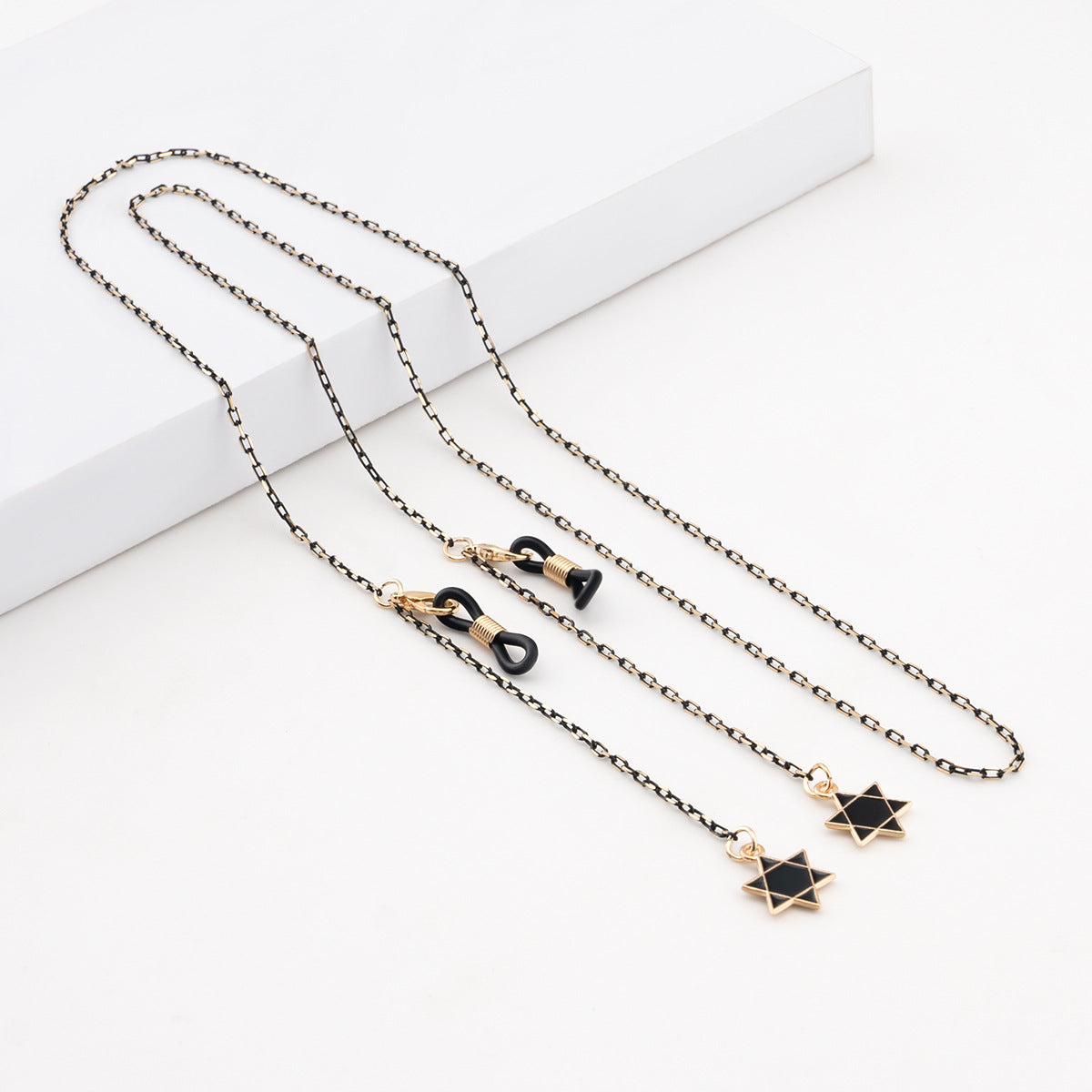Siopsrl | Elegant Geometric Eyewear Chain Siopsrl