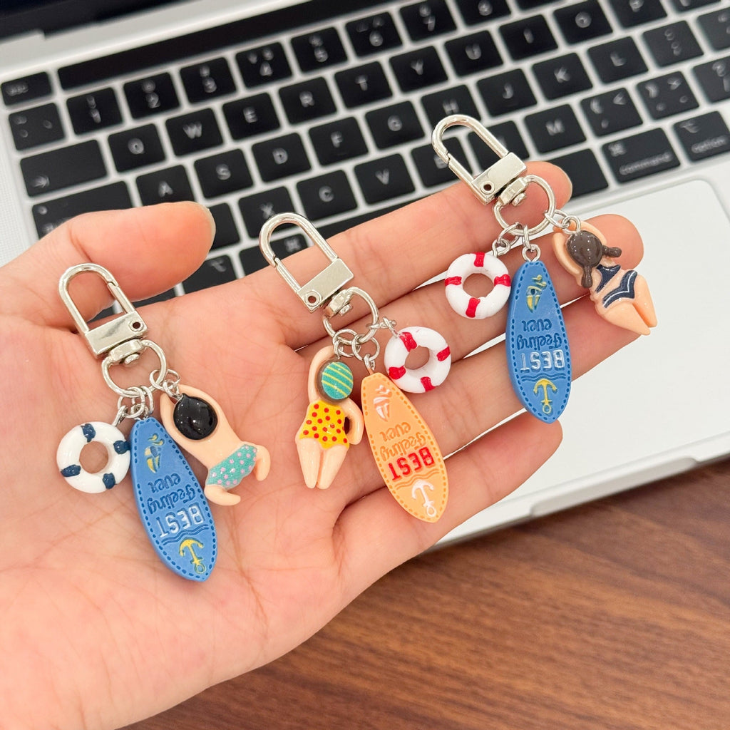 Siopsrl | Keychain with Creative Swimming Motif Siopsrl