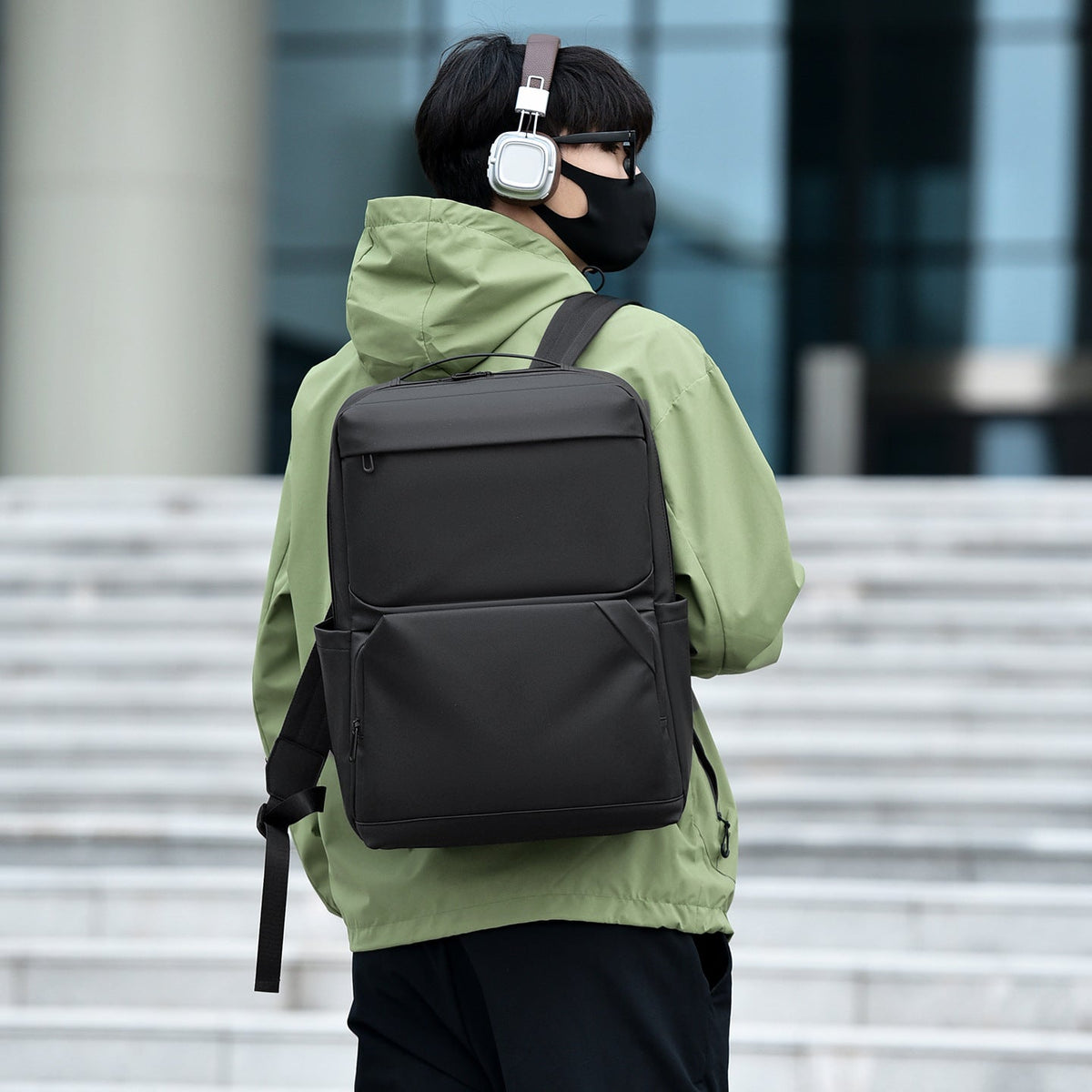 Siopsrl | Sleek multifunctional tech-ready Backpack Siopsrl