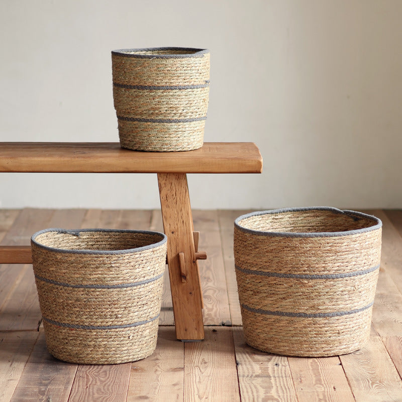 Handwoven decorative basket Siopsrl