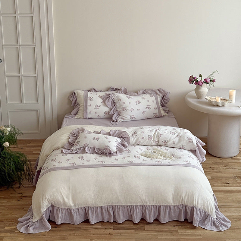 Romantic cotton gauze bed linen set with ruffle and vintage rose print