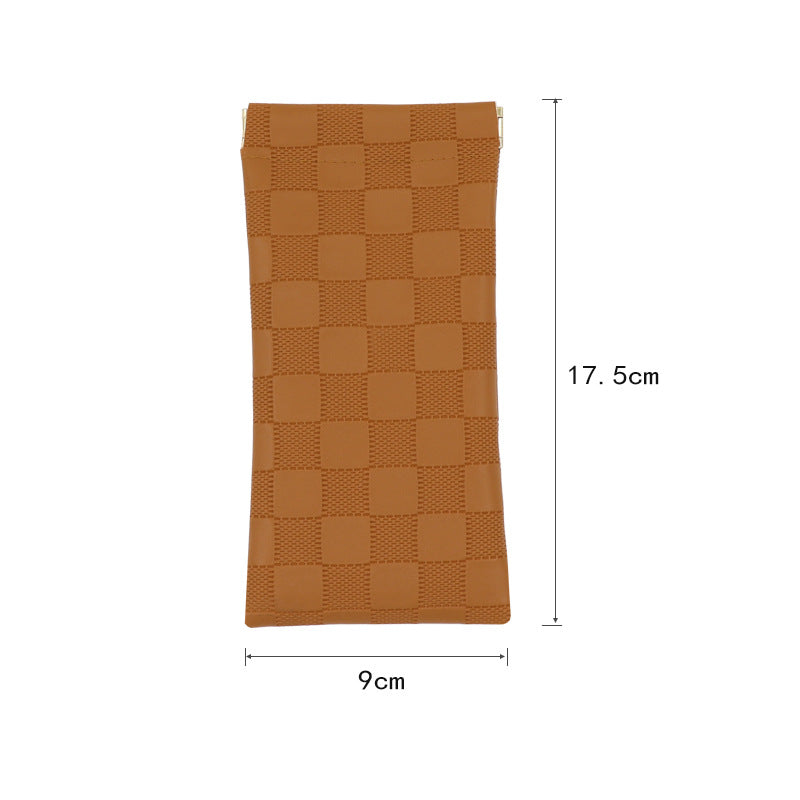 Siopsrl | Fashionable Checkered Pouch Siopsrl