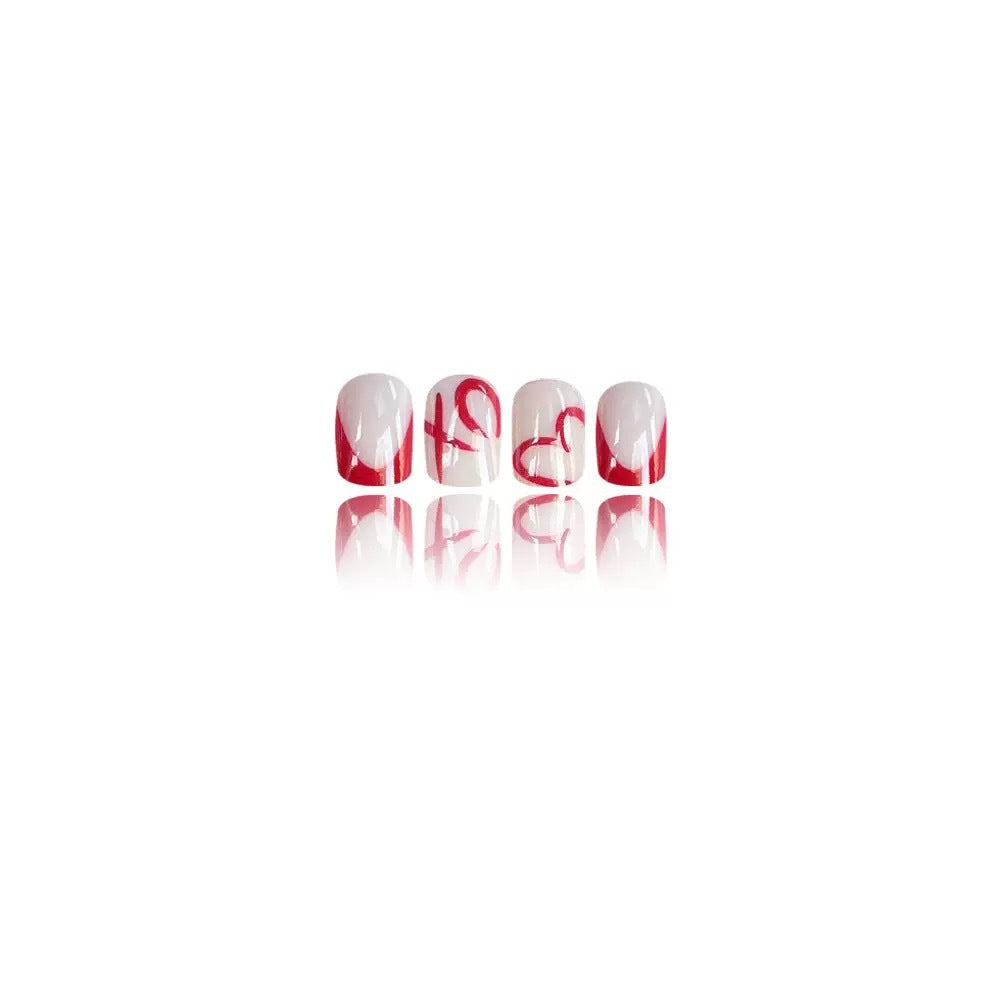 Siopsrl | Artificial nail set with romantic heart design and stylish accents Siopsrl