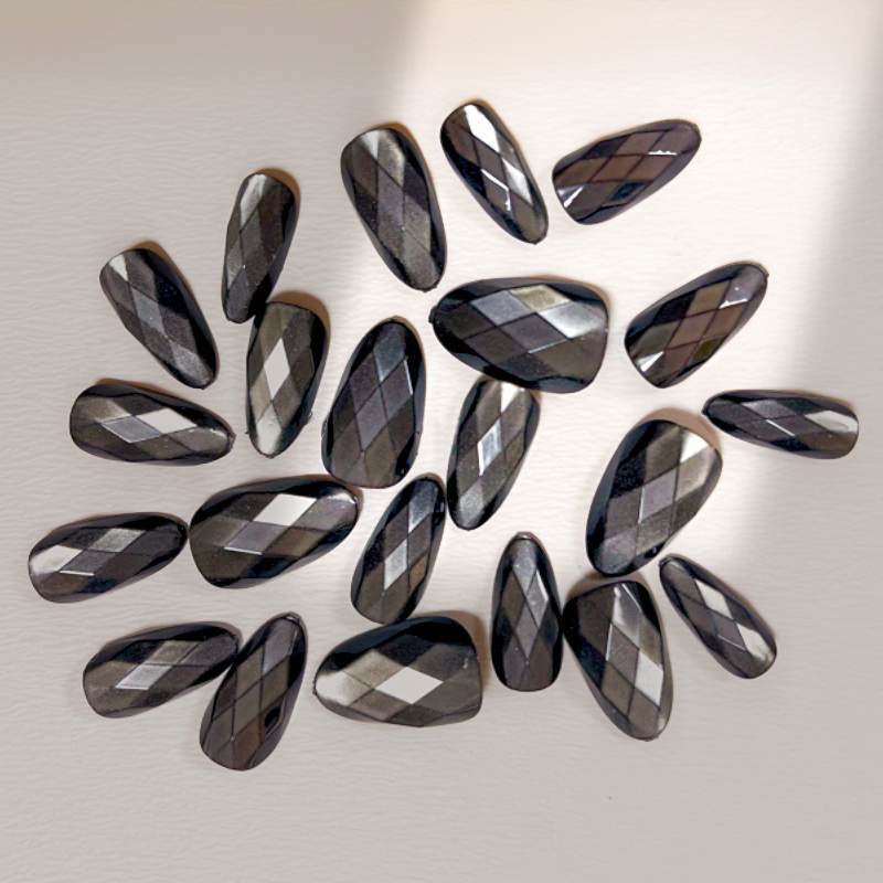 Siopsrl | Artistic Diamond-Pattern Press-On Nails Siopsrl
