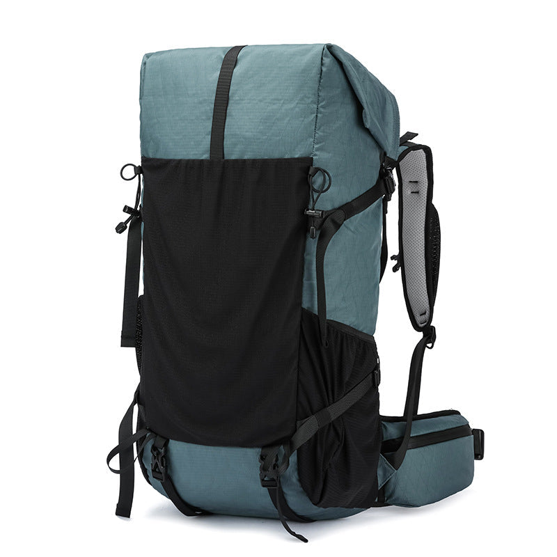 Siopsrl | Women's outdoor backpack with innovative carrying comfort and versatile storage solutions Siopsrl
