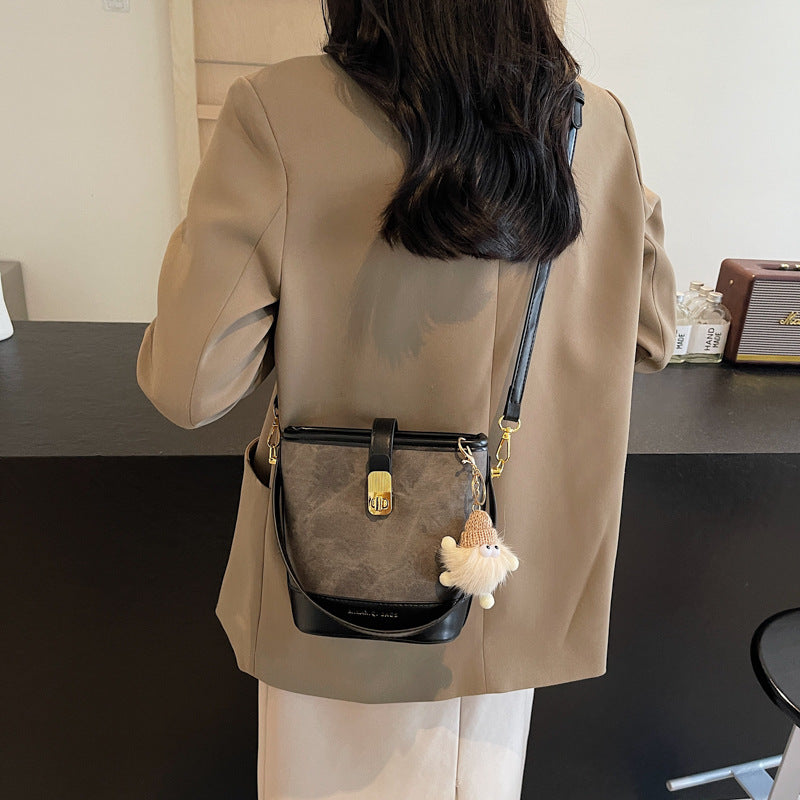 Siopsrl | Chic Structural Handbag Siopsrl