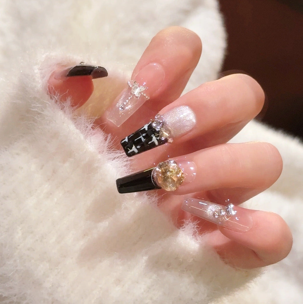 Siopsrl | Decorative Press-On Nails with Gem Accents Siopsrl
