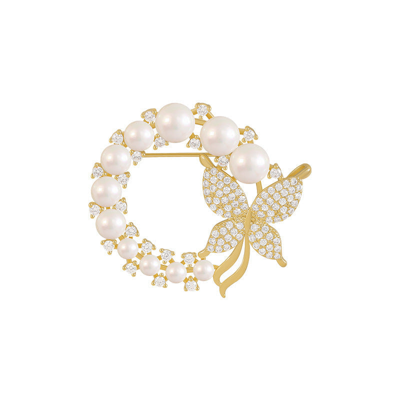 Siopsrl | Exquisite pearls and rhinestone brooch Siopsrl