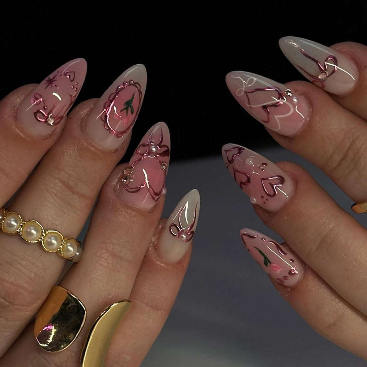 Siopsrl | Decorative Heart-Themed Press-On Nail Art Siopsrl