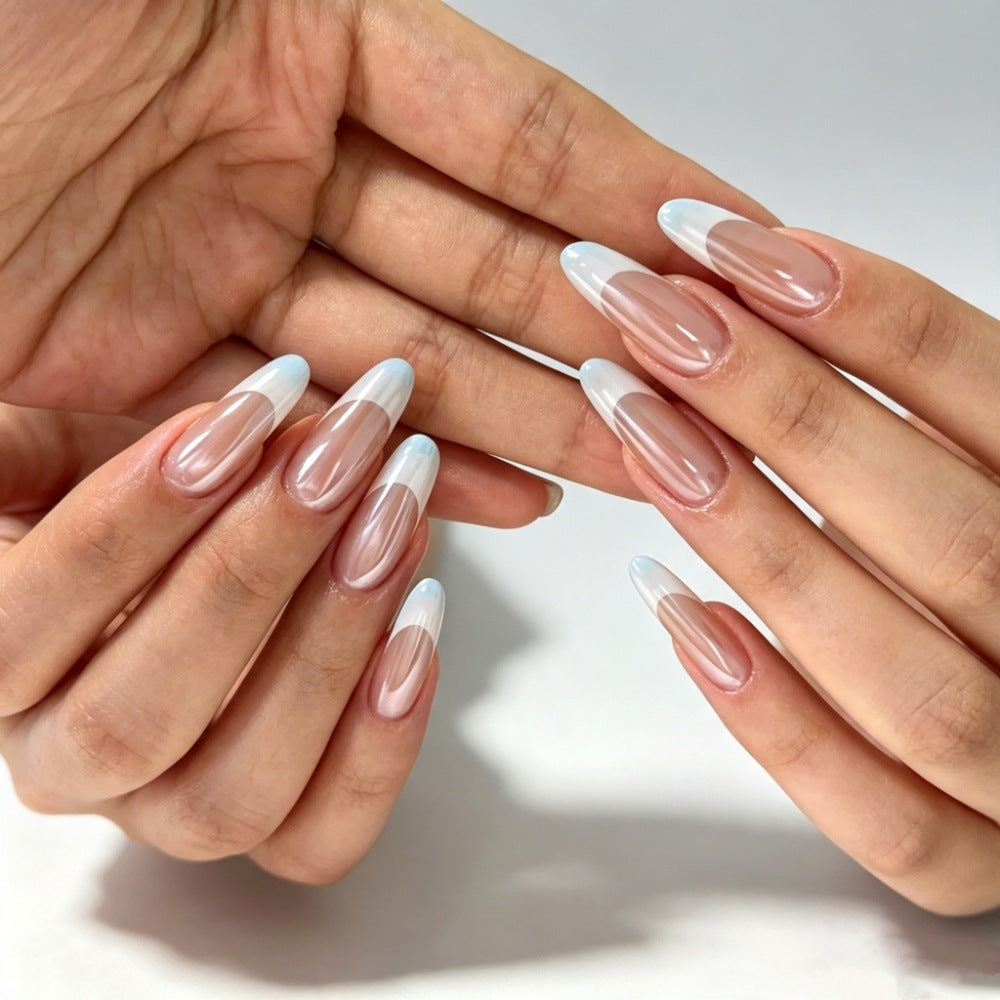 Siopsrl | Artificial nails with transparent and modern French tips Siopsrl