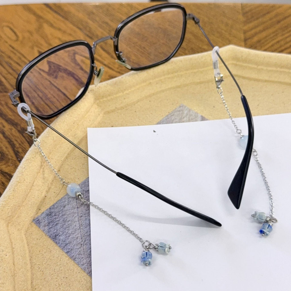 Siopsrl | Delicate Bead-Embellished Eyewear Chain Siopsrl