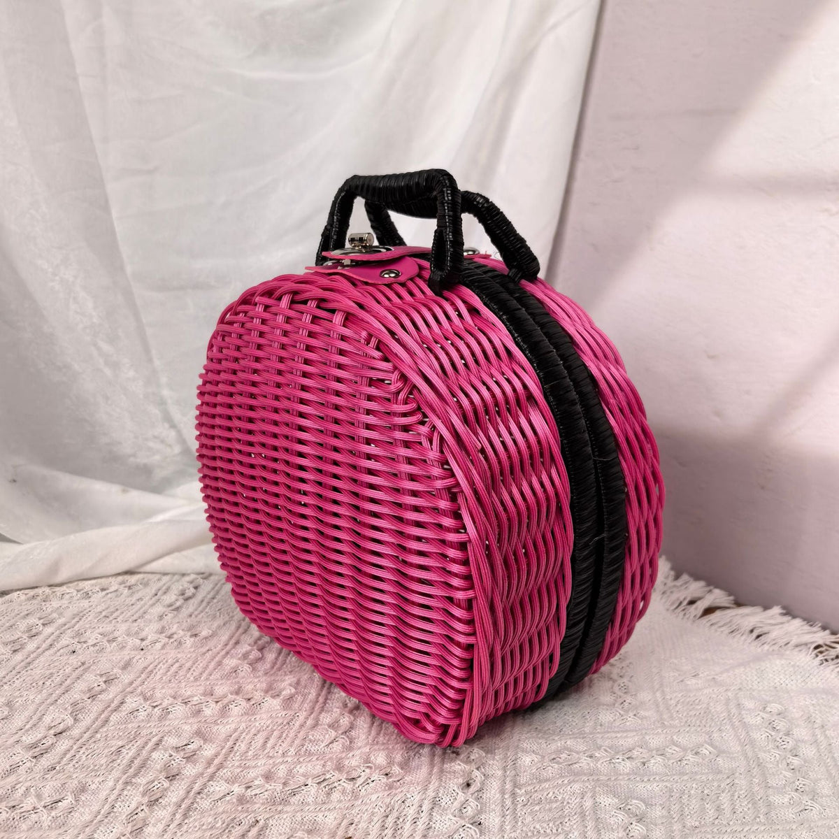 Ladies stylish braided handbag Siopsrl