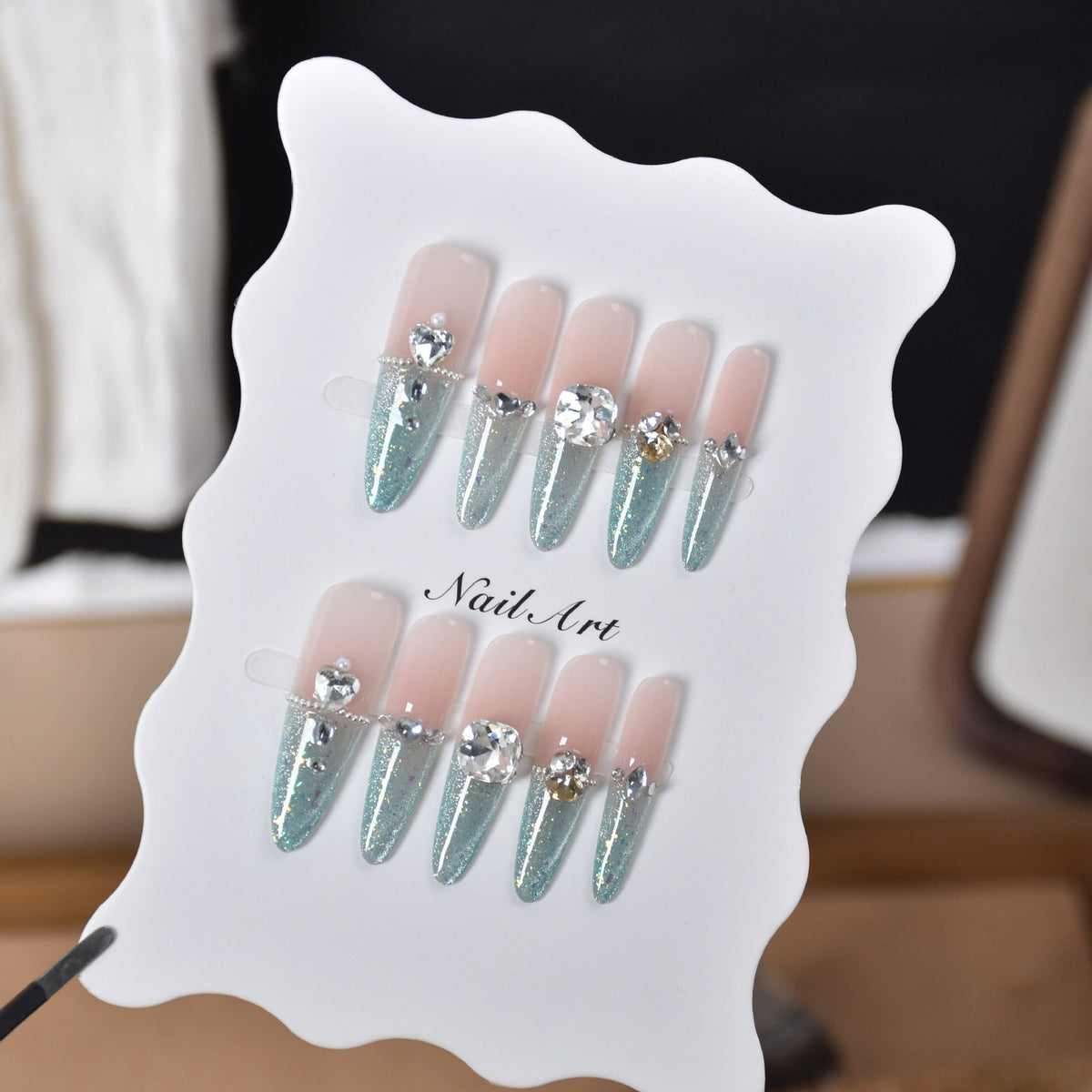 Siopsrl | Glamorous Crystal-Embellished Stiletto Press-On Nail Extensions Siopsrl