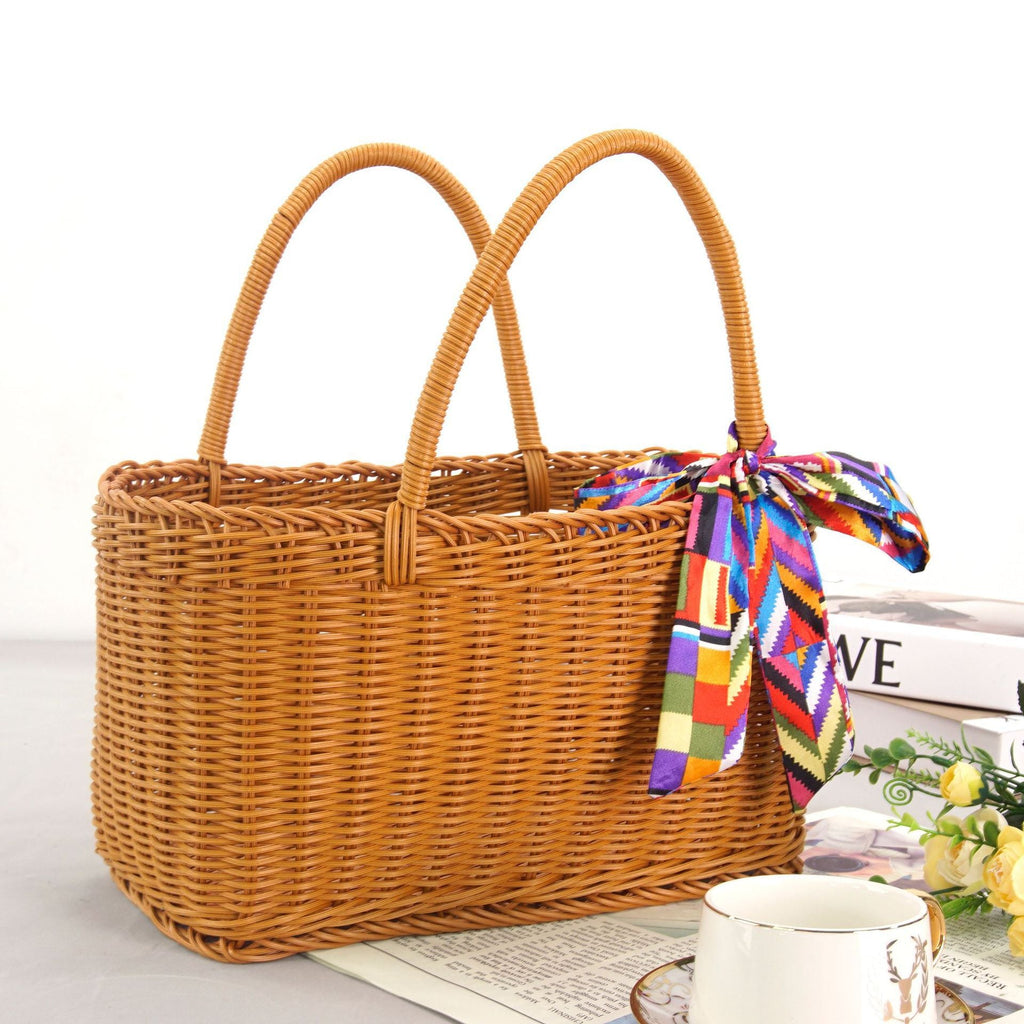 Handcrafted Willow Basket Siopsrl