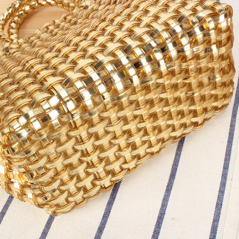 Siopsrl | Handbag Made of Woven Natural Material with Elegant Accents Siopsrl
