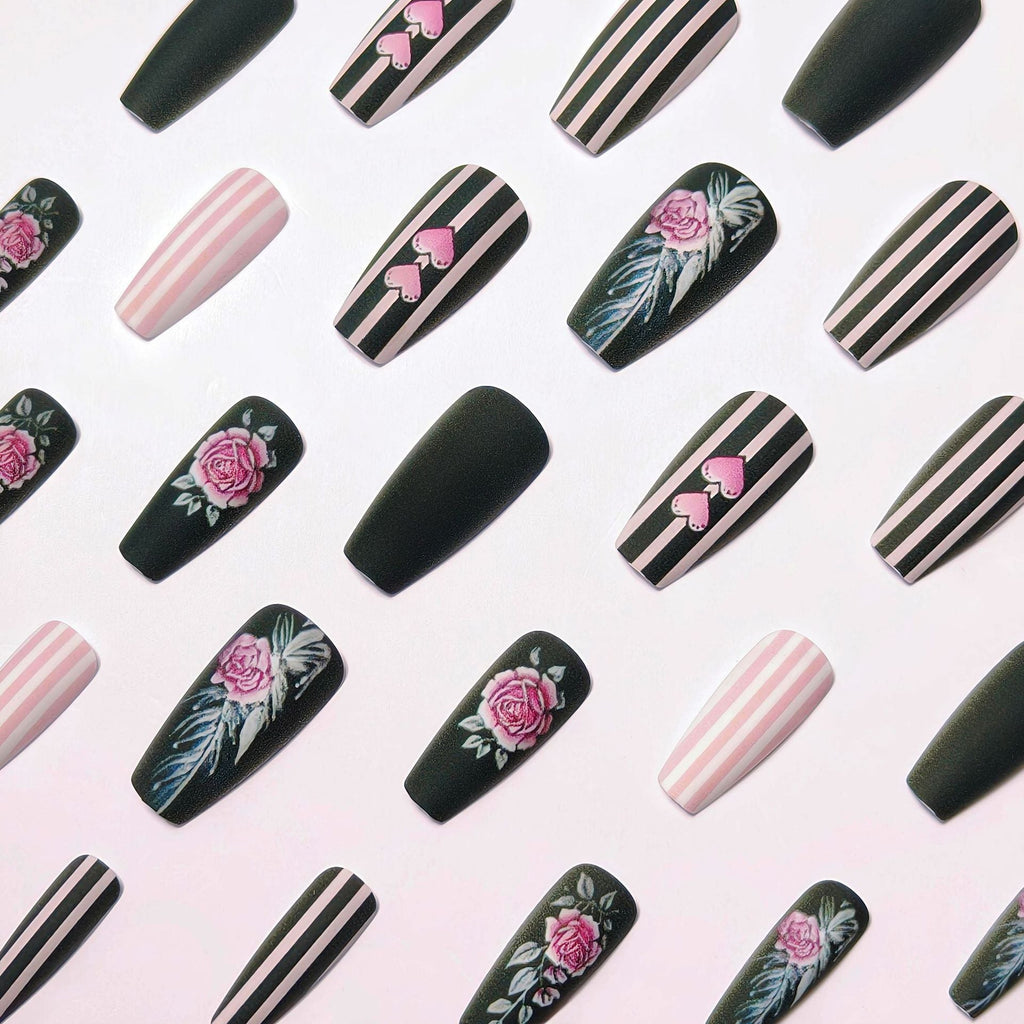 Siopsrl | Artificial nails with romantic roses and heart designs Siopsrl