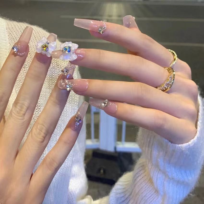 Siopsrl | Elegant artificial nails with floral decor and glitter Siopsrl