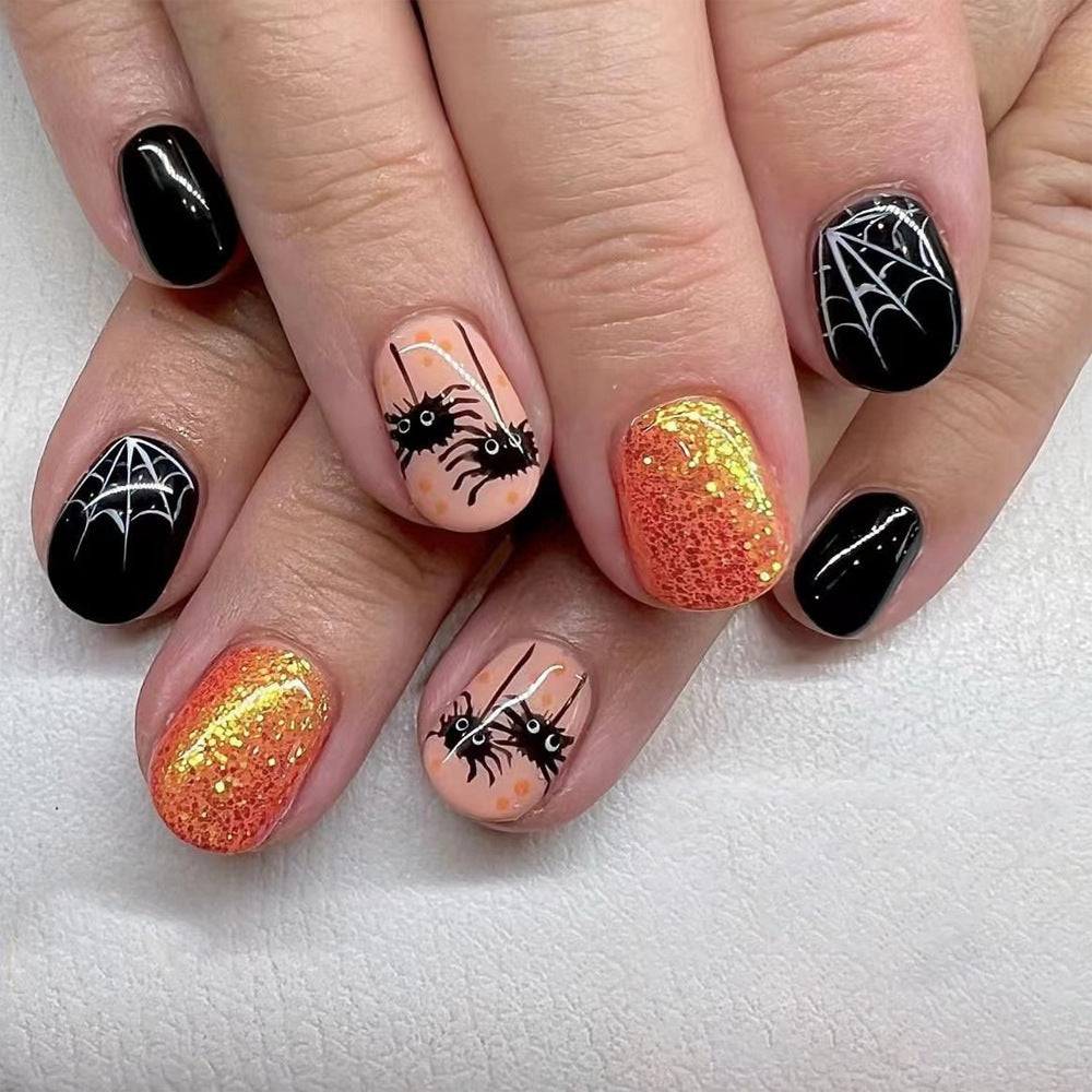 Halloween Themed Spider and Web Nail Art Siopsrl