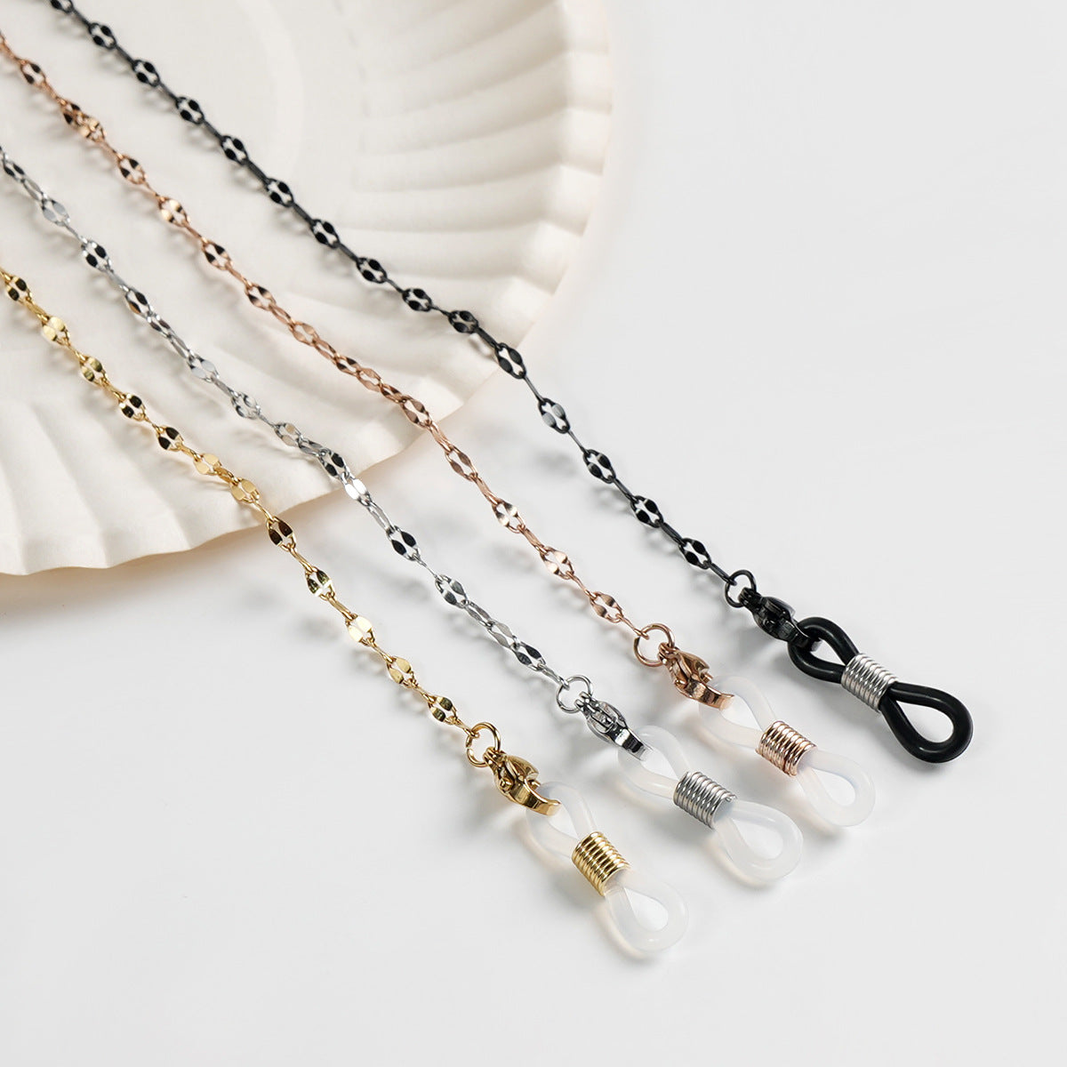 Chic Beaded Eyewear Holder Siopsrl