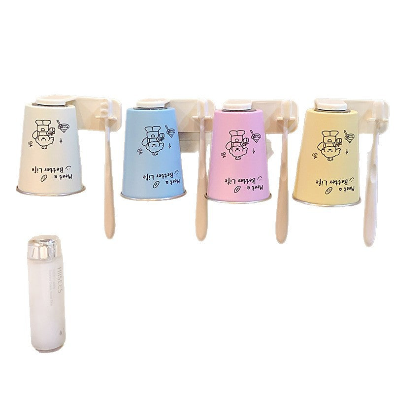 Siopsrl | Wall-mounted toothbrush holder with playful design Siopsrl