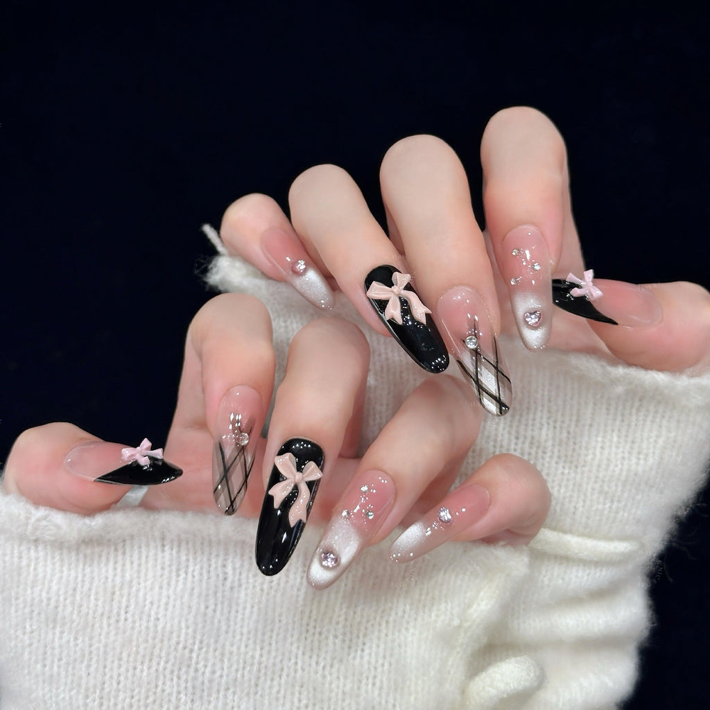Siopsrl | Artificial nail tips with elegant bows and glitter details Siopsrl