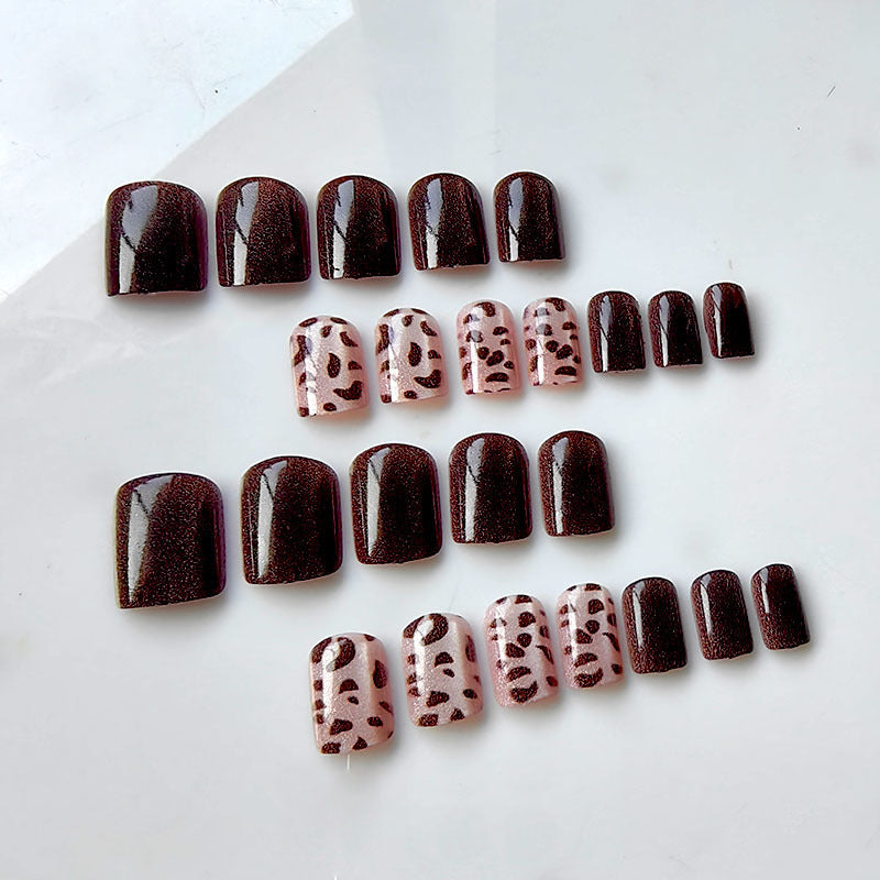 Siopsrl | Artificial artificial nails with modern leopard design Siopsrl