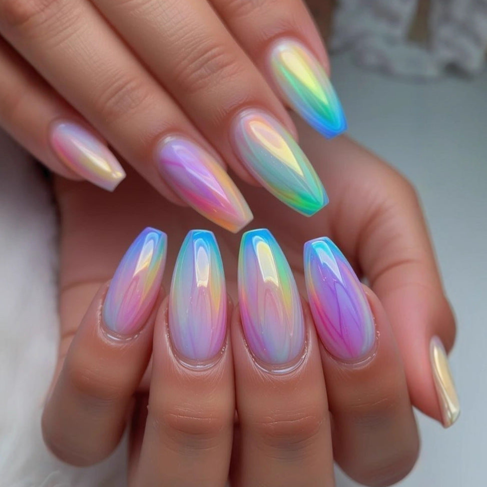 Siopsrl | Creative Nail Art with Exotic Leaf Design Siopsrl