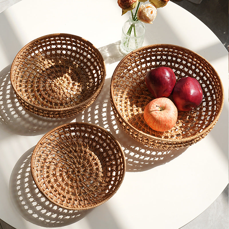 Ladies' round basket made of handwoven natural material Siopsrl