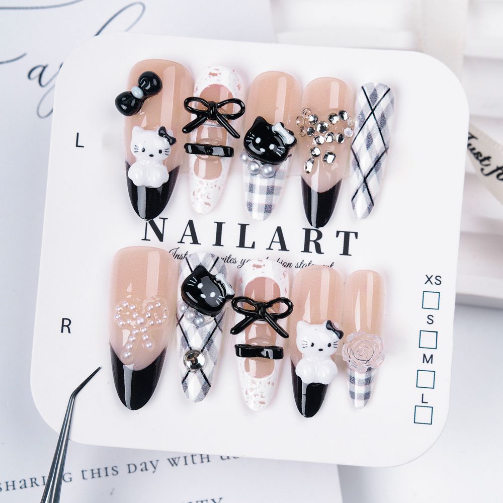 Siopsrl | Press-On Nail Art Set with Elegant Leopard Design Siopsrl
