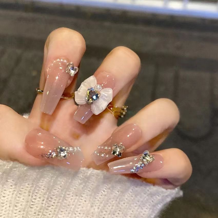 Siopsrl | Elegant artificial nails with floral decor and glitter Siopsrl
