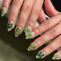 Siopsrl | Nail art with botanical designs Siopsrl