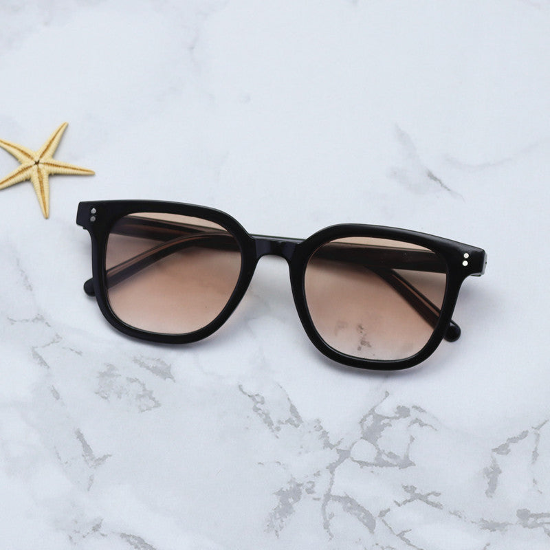 Siopsrl | Fashion-Forward Oversized Square Sunglasses Siopsrl