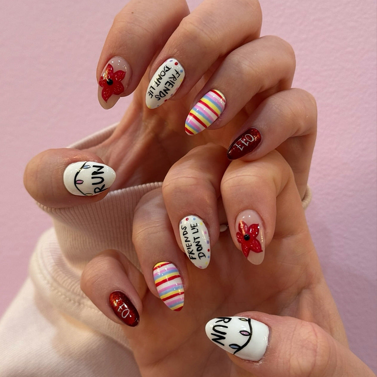 Siopsrl | Creative Art Fingernails in Playful Design Siopsrl