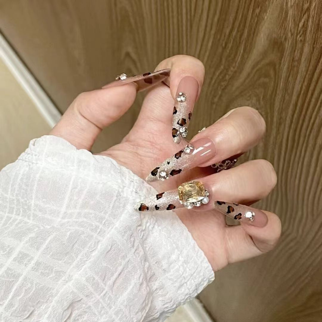 Siopsrl | Decorative Stiletto Press-On Nails with Gem Accents Siopsrl