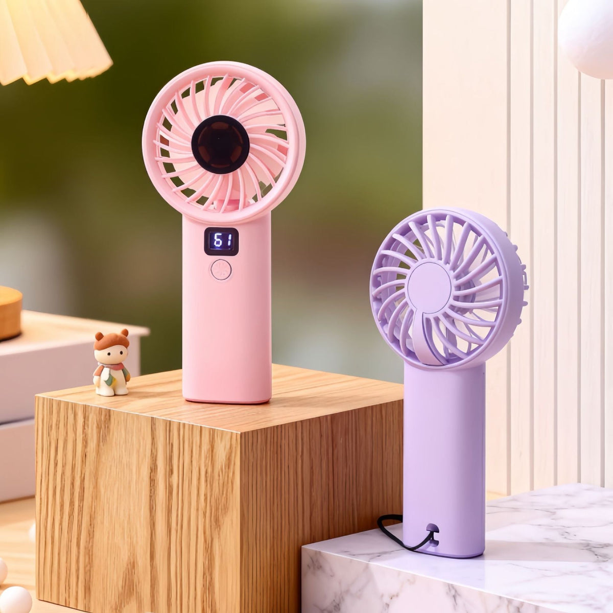 Siopsrl | Women's Portable USB Hand Fan with Digital Display and Ergonomic Design Siopsrl