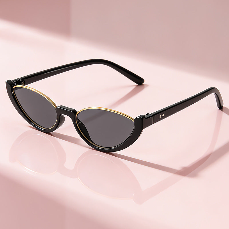 Siopsrl | Retro-Inspired Clear Frame Cat Eye Sunglasses Siopsrl