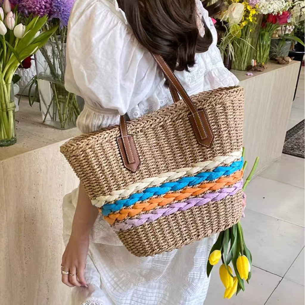 Siopsrl | Shoulder bag made of braided material with colorful detail Siopsrl