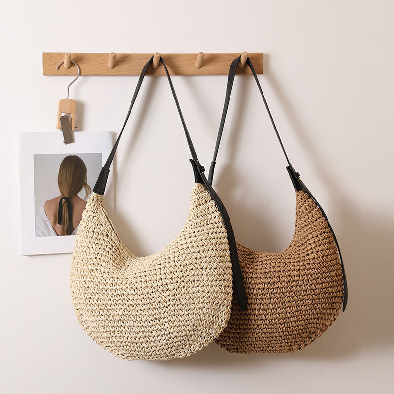 Siopsrl | Handmade Hobo Bag Made of Natural Raffia Material Siopsrl
