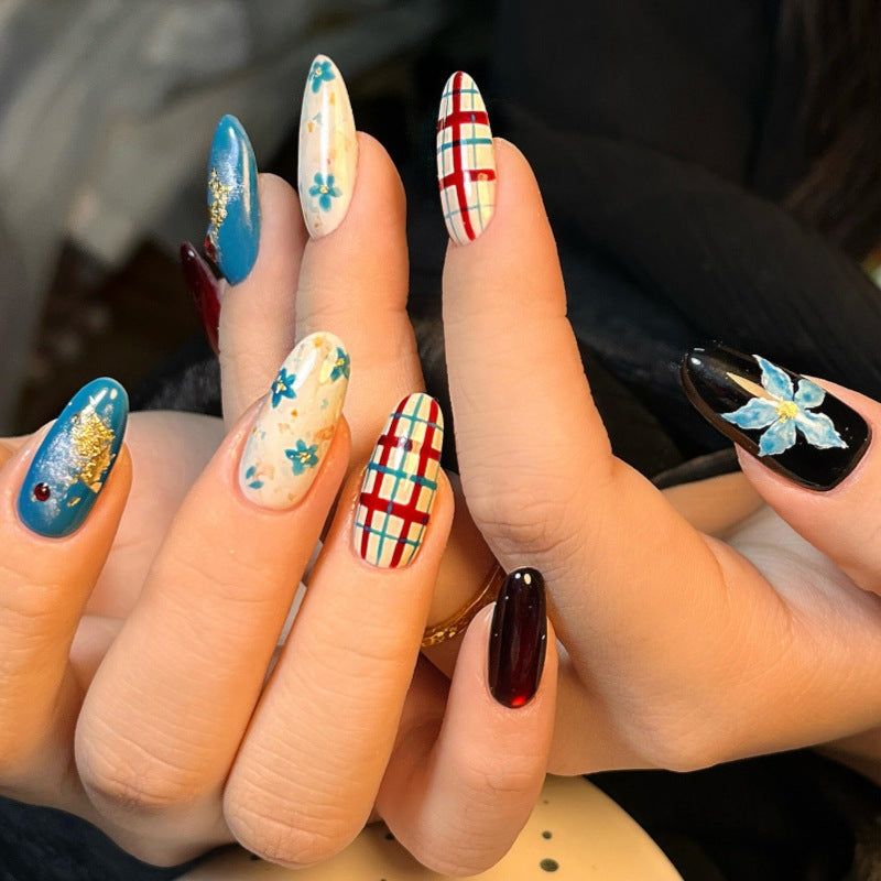 Siopsrl | Animal-Inspired Press-On Nail Art Set Siopsrl