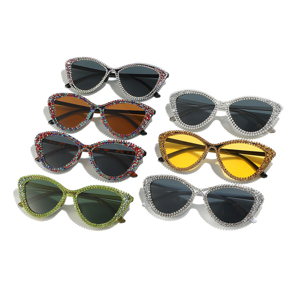 Siopsrl | Glamorous Rhinestone-Embellished Cat-Eye Sunglasses Siopsrl