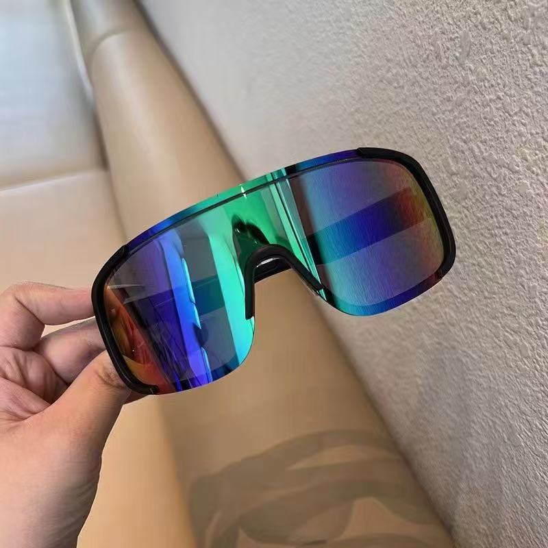 Siopsrl | Sporty Wrap-Around Sunglasses Siopsrl