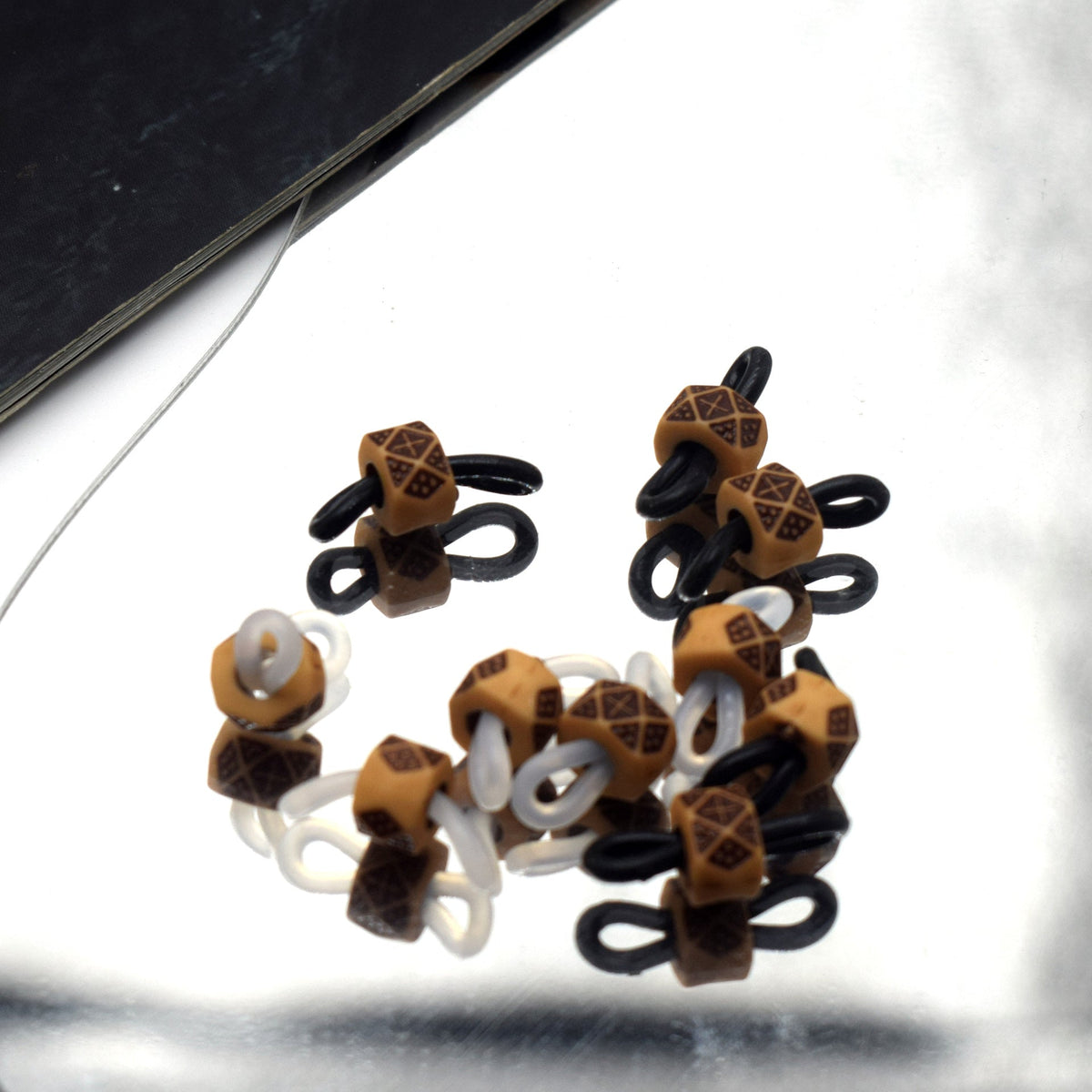Adjustable Decorative Eyewear Holders Siopsrl