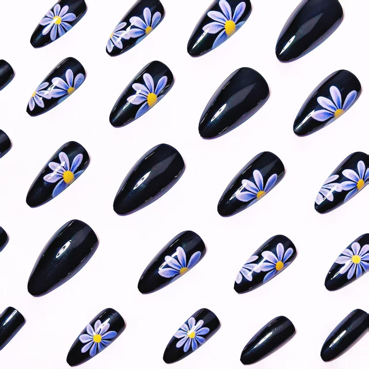 Siopsrl | Artificial nails with floral patterns and elegant design Siopsrl