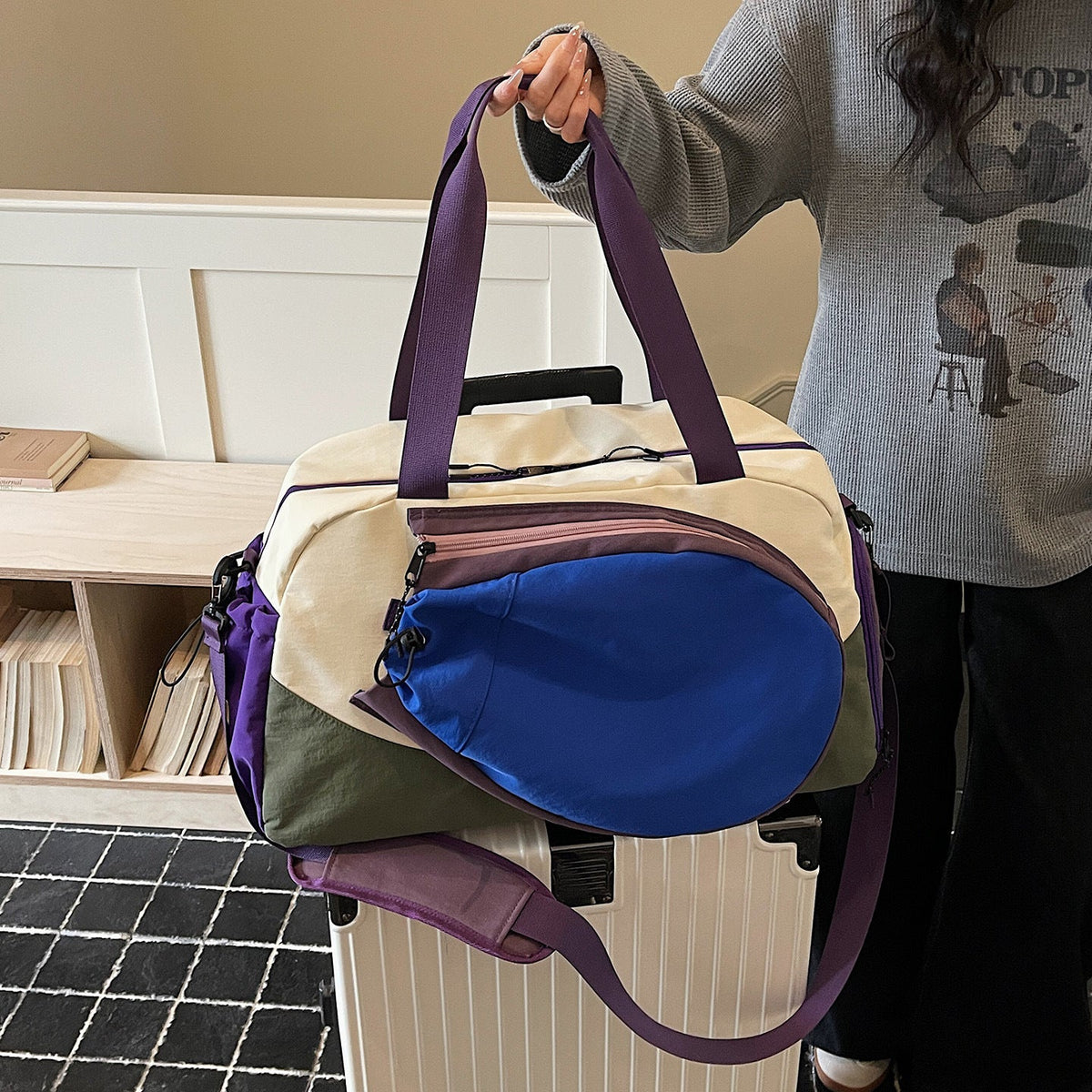 Siopsrl | Versatile Multi-Compartment Travel Duffle Siopsrl