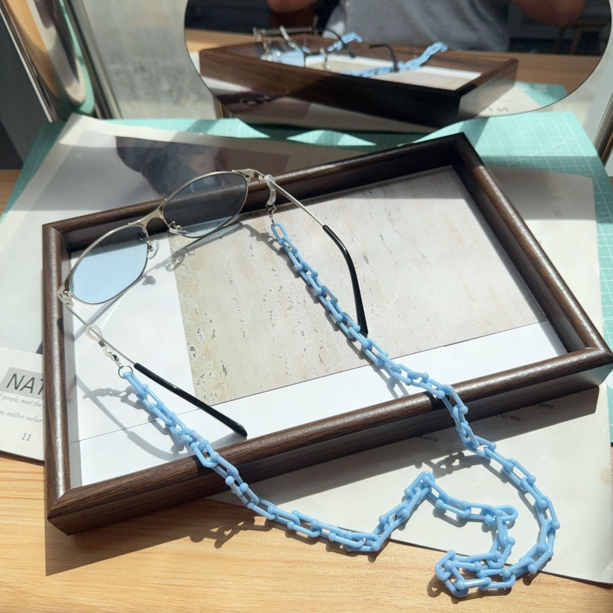 Siopsrl | Chain Link Eyewear Holder Siopsrl