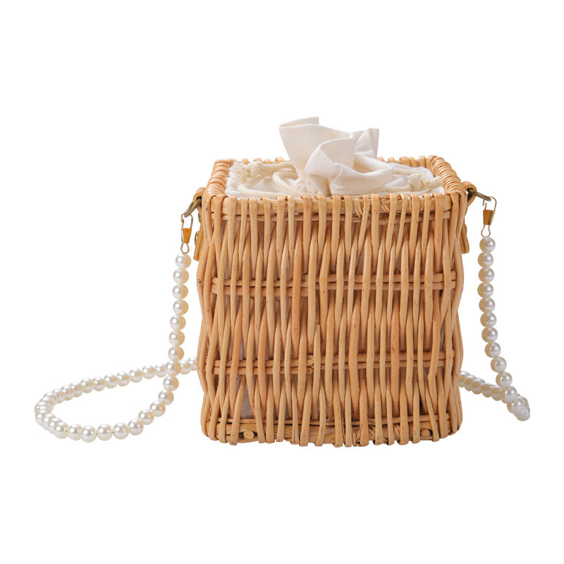 Elegant Picnic Basket Siopsrl