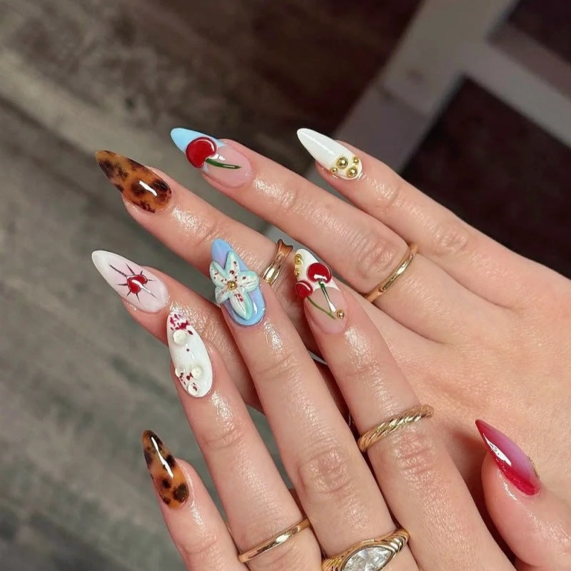 Siopsrl | Animal-Inspired Press-On Nail Art Set Siopsrl